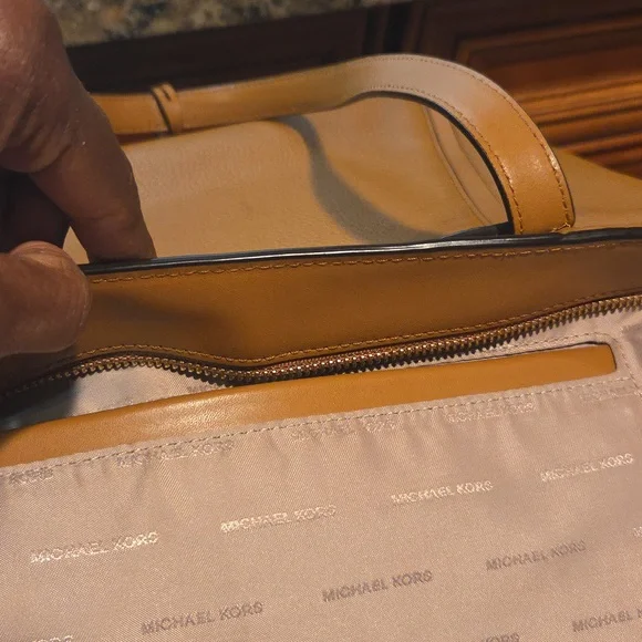 Michael Kors Tan Leather Tote 15x9 - Picture 6 of 7